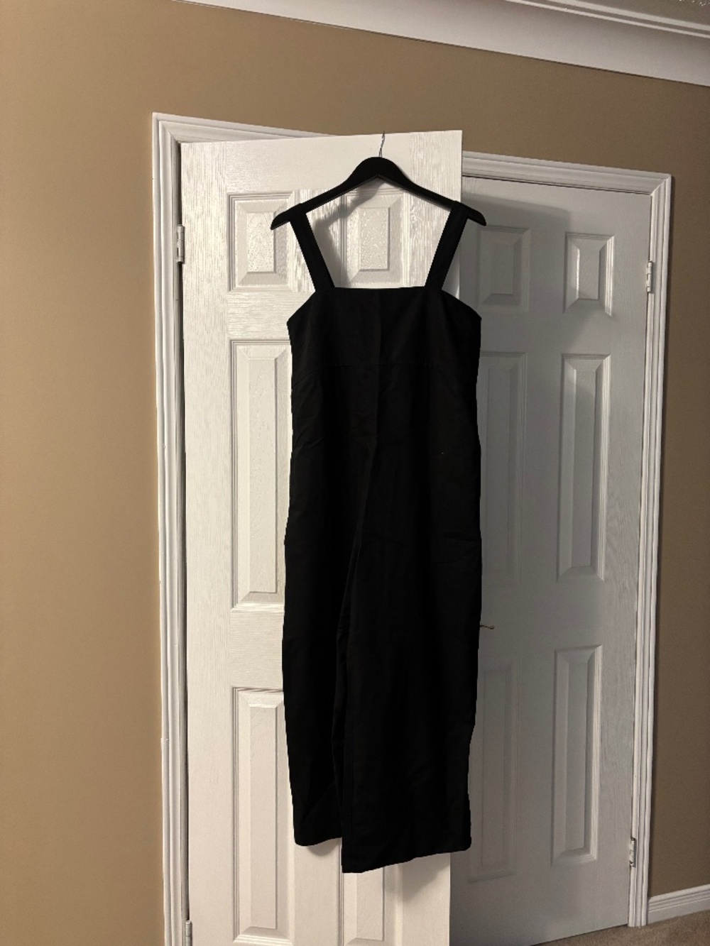 Uniqlo Black Linen Jumpsuit | Size Medium | Wide Leg